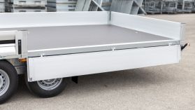 2700P552T225 Платформний причіп (з аксесуарами)