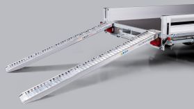 2700P402T205 Платформний причіп (з аксесуарами)