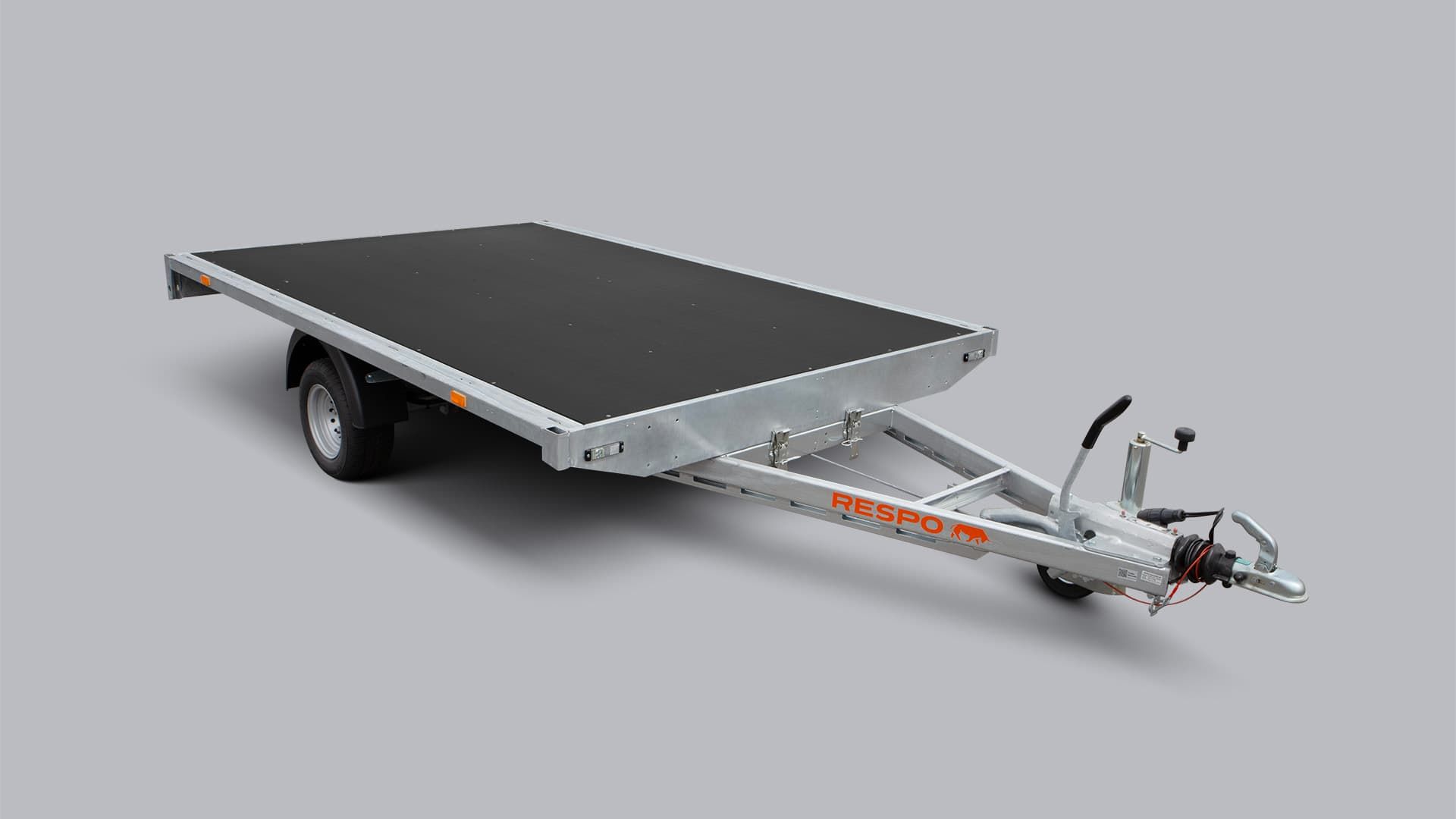 1500P301L207 Платформний причіп